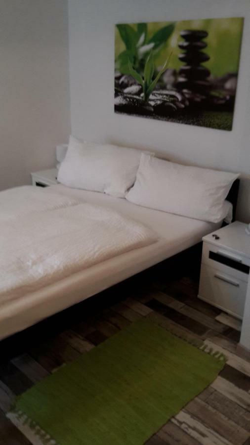 Ferienwohnung Jahn ดูเดอร์สตัดท์ ภายนอก รูปภาพ